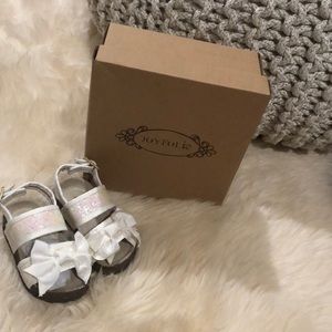 Joy Folie , perfect price for 2019 spring time